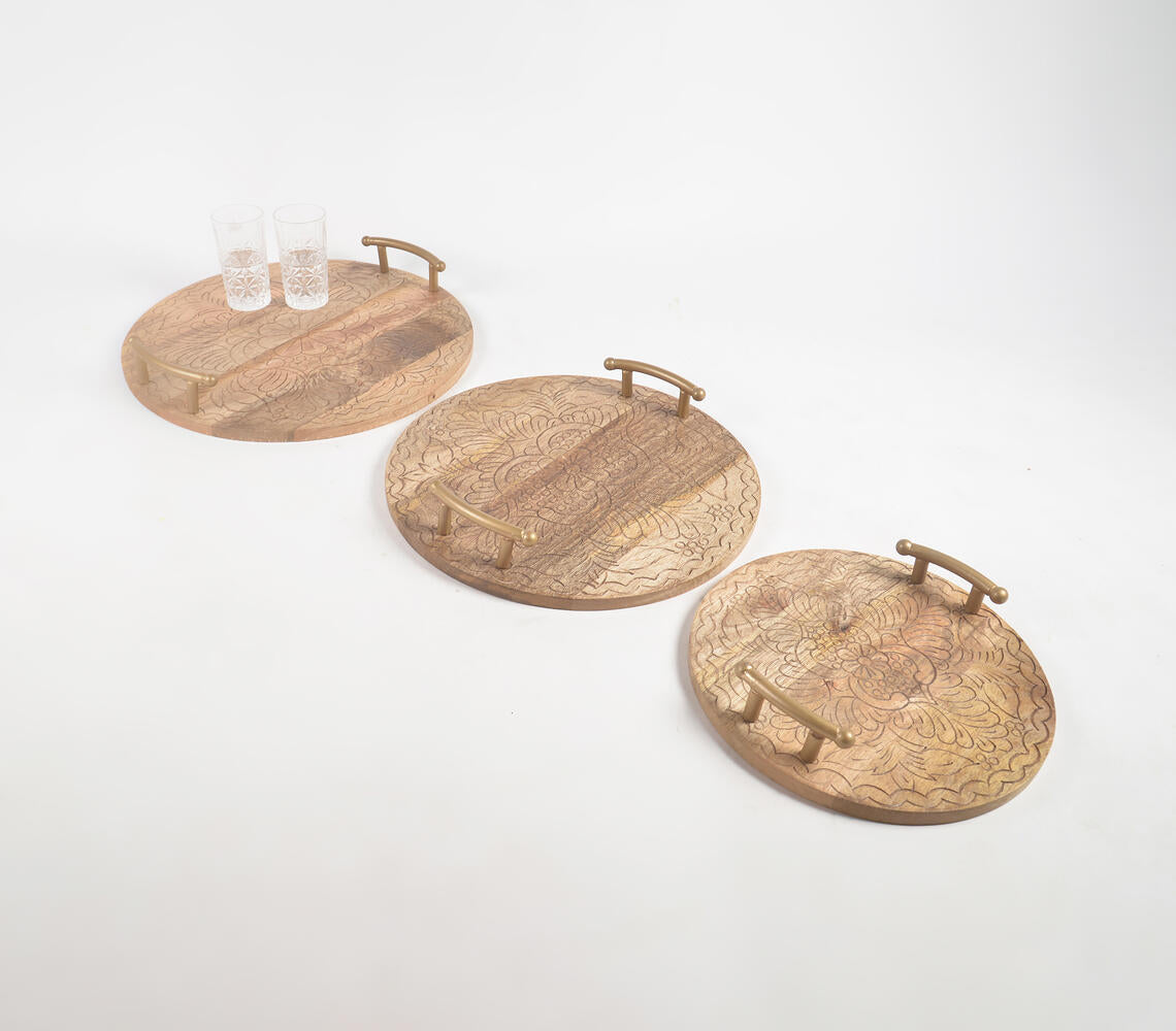 Classic Wooden Round Trays with Handles (set of 3)
