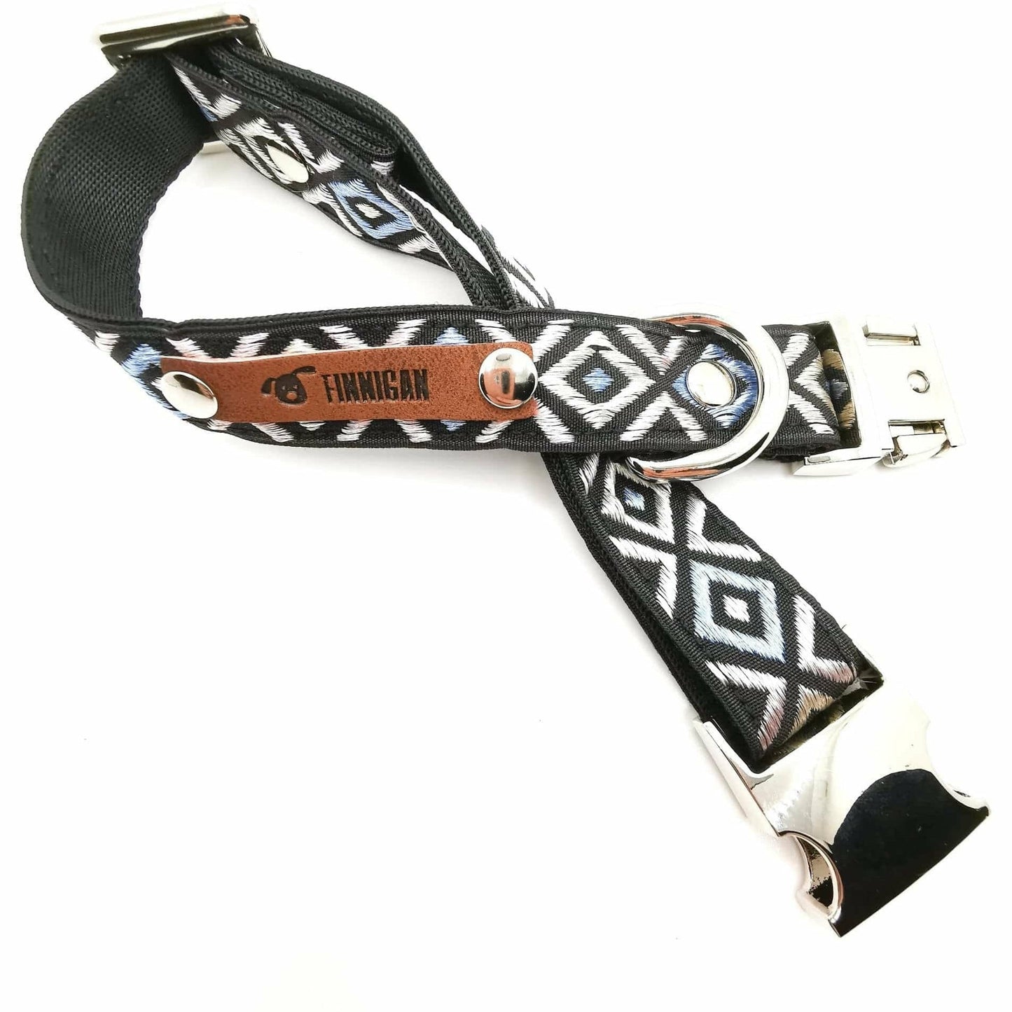 Finnigan Designer Dog Collar Medium-0