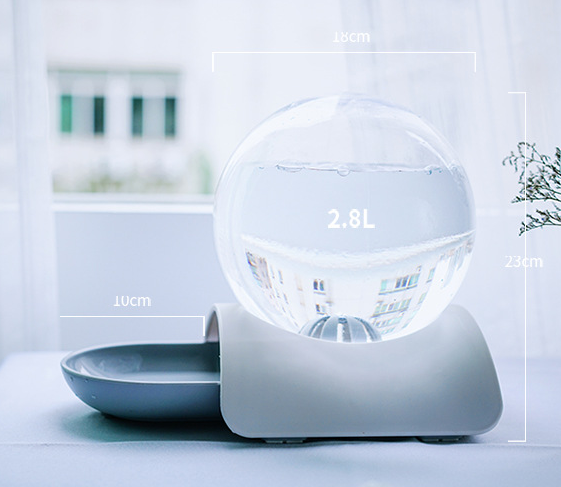 Spherical water fountain