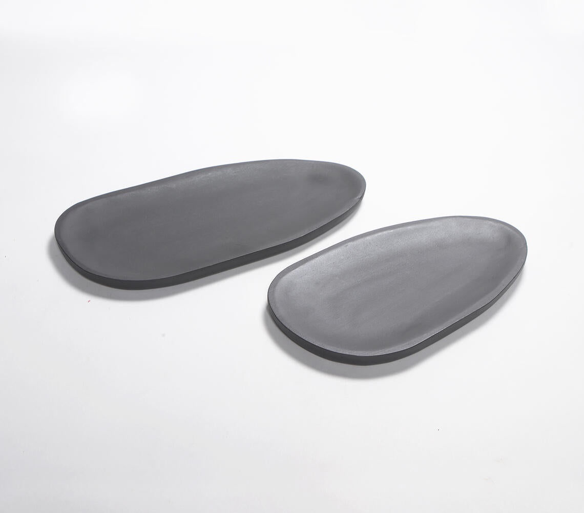 Noir Tinted Acacia Wood Oval Serving Boards (Set of 2)