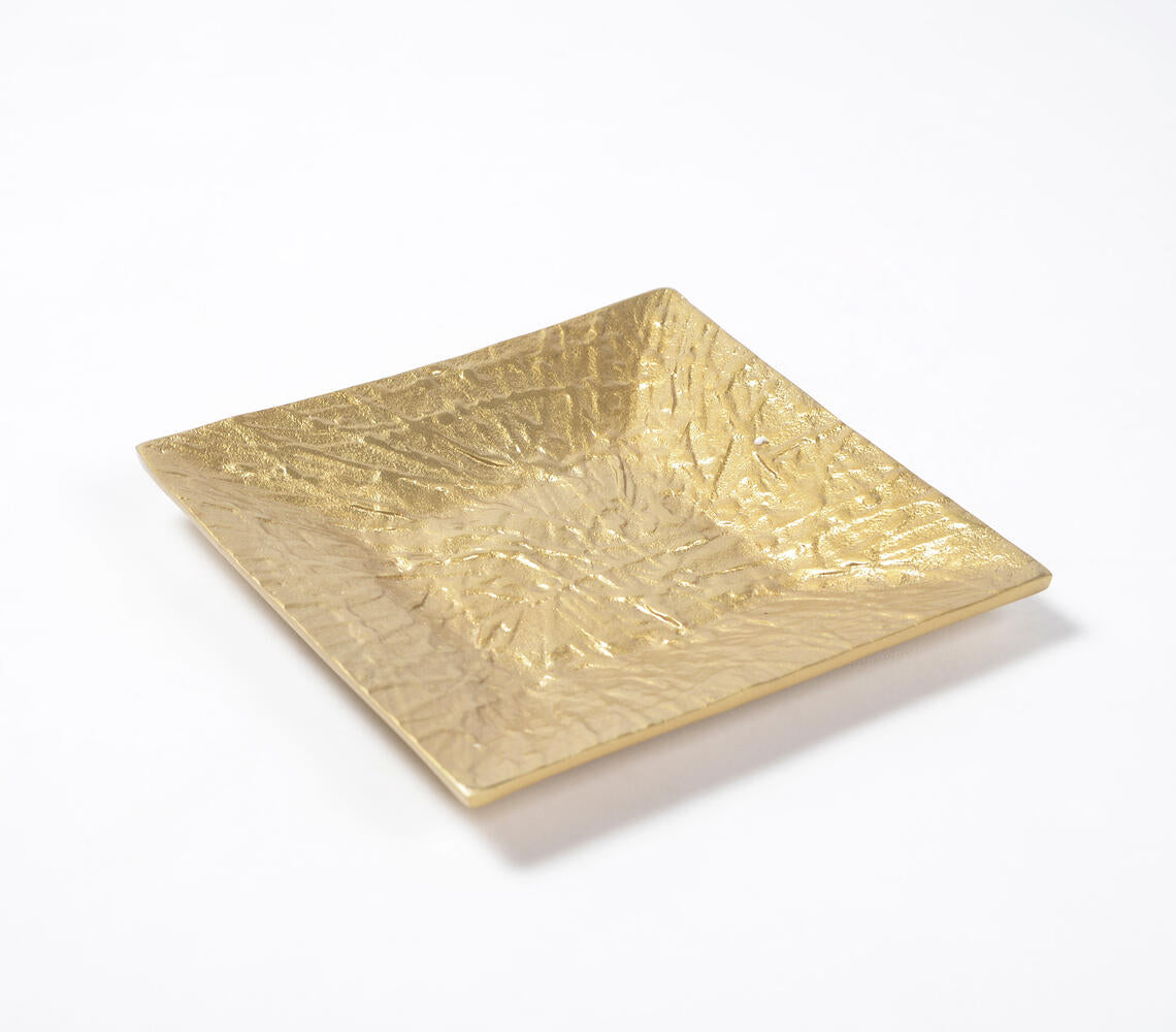 Golden Lacquered Aluminium Decorative Trays (Set of 2)