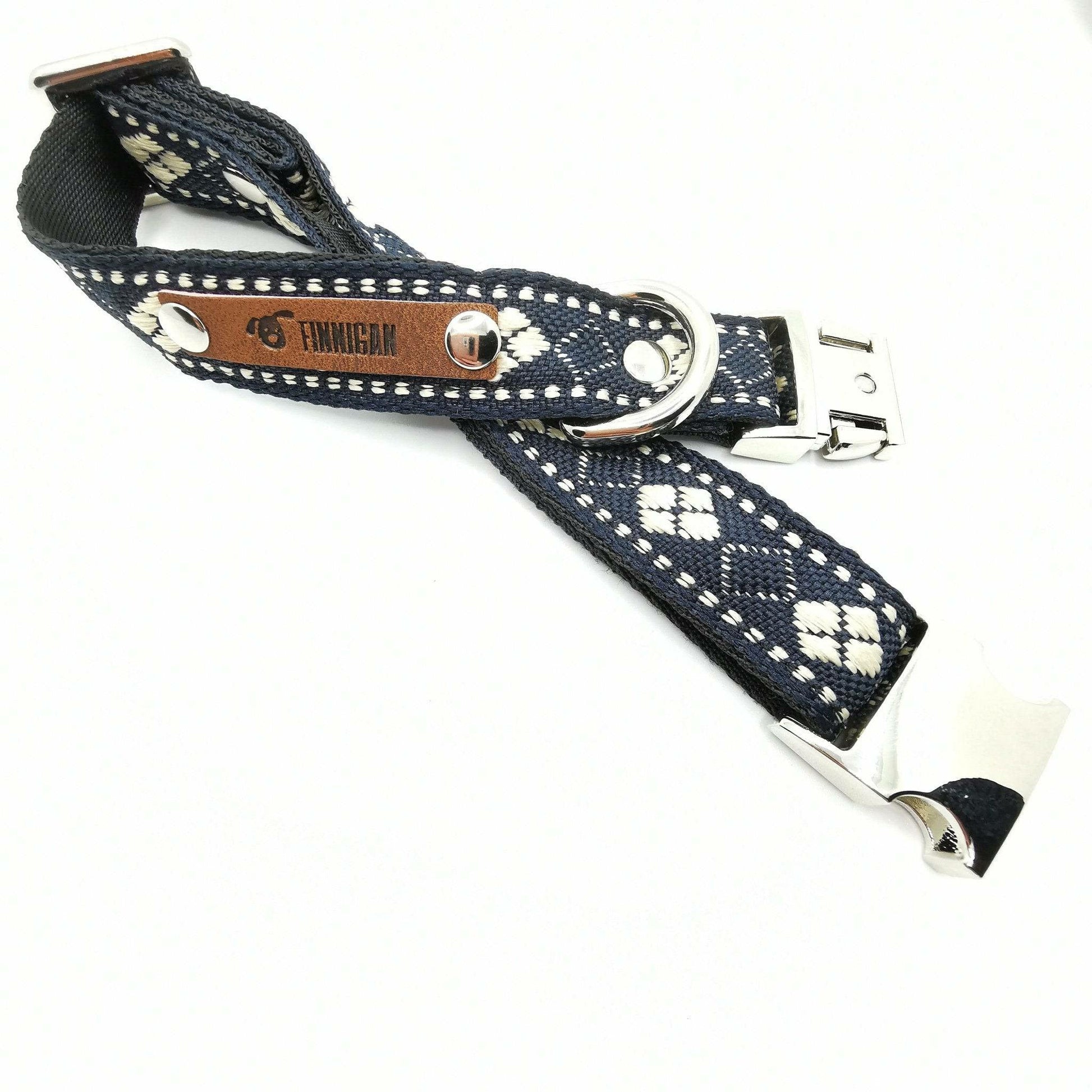 Finnigan Designer Dog Collar (Distinctive Collection) Medium-0